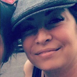 Meet your Posher, Micheline